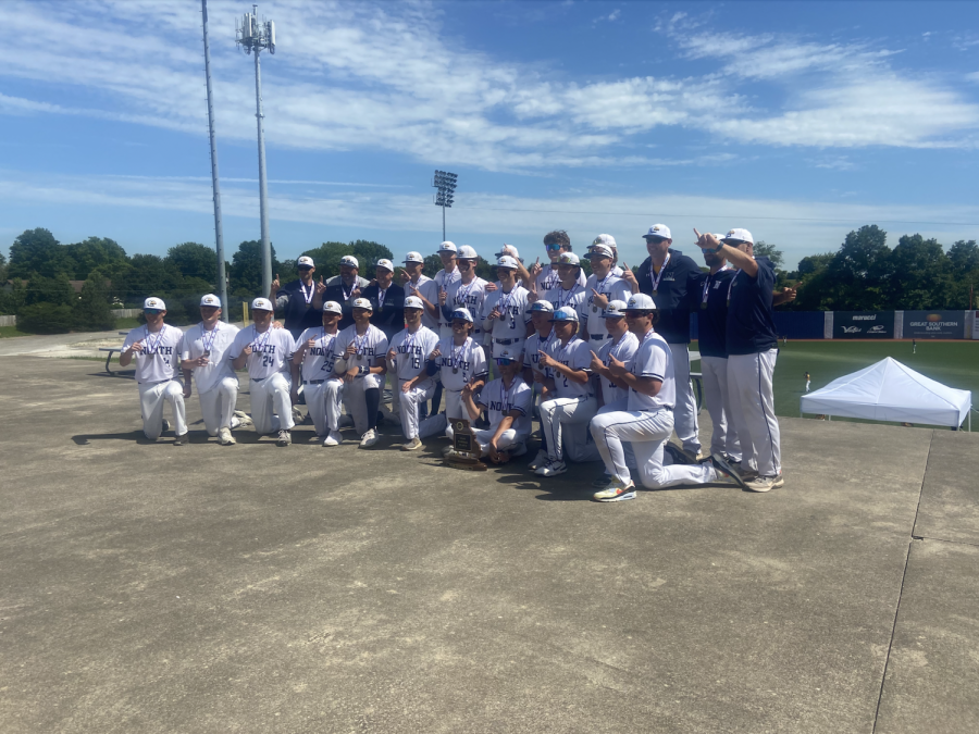 Baseball Brings Home State Championship Hardware